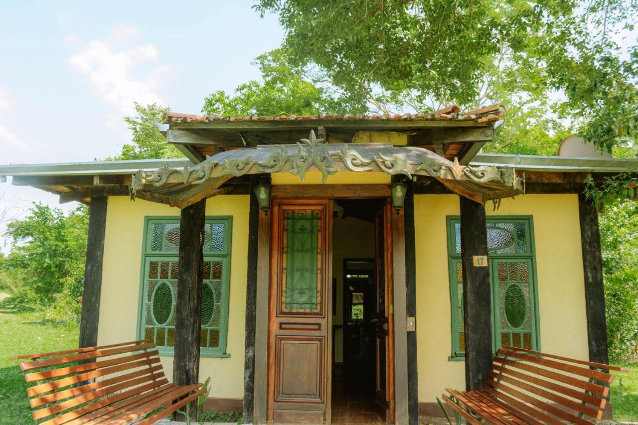 Hotel Santa Esmeralda Бонито Экстерьер фото